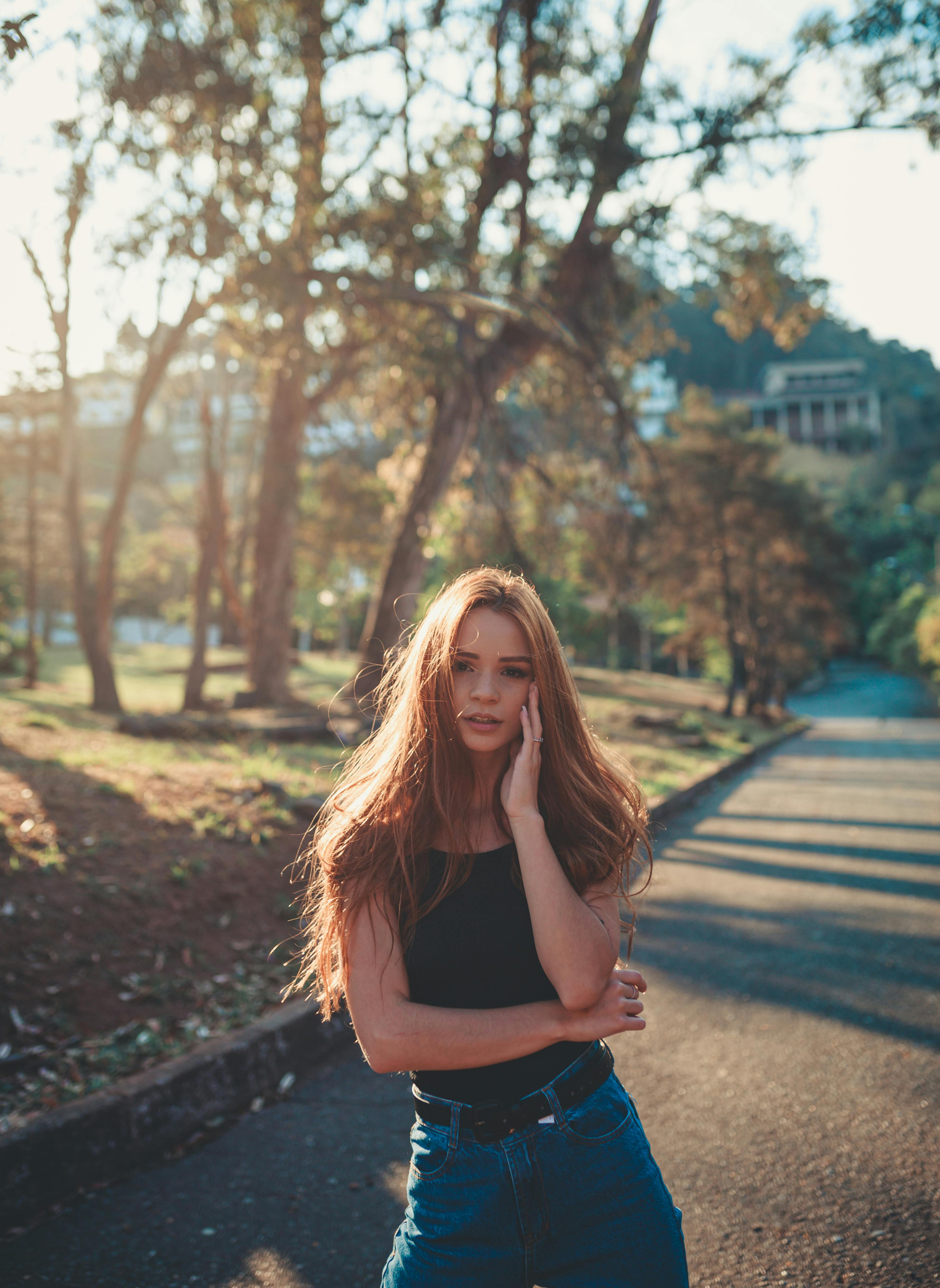 20 Poses for Instagram Models - FilterGrade