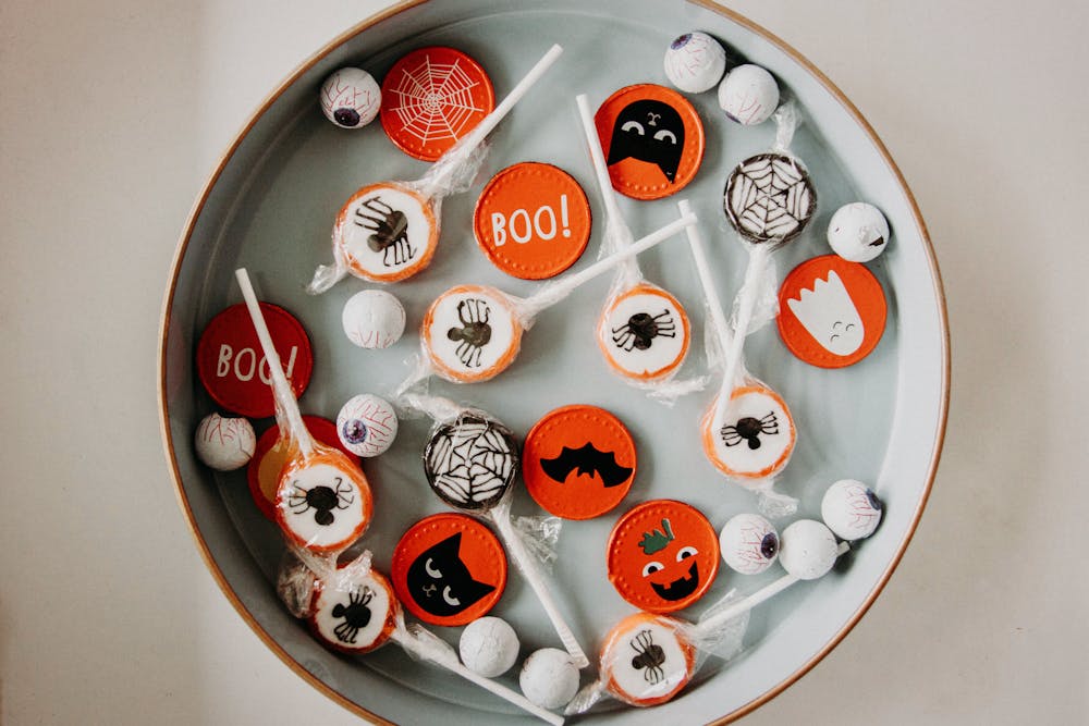 Spooky Eyeball Cupcakes Spooky Eyeball Cupcakes