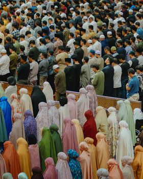 A large group of Muslims praying at Istiqlal Mosque, Jakarta, during Ramadan.