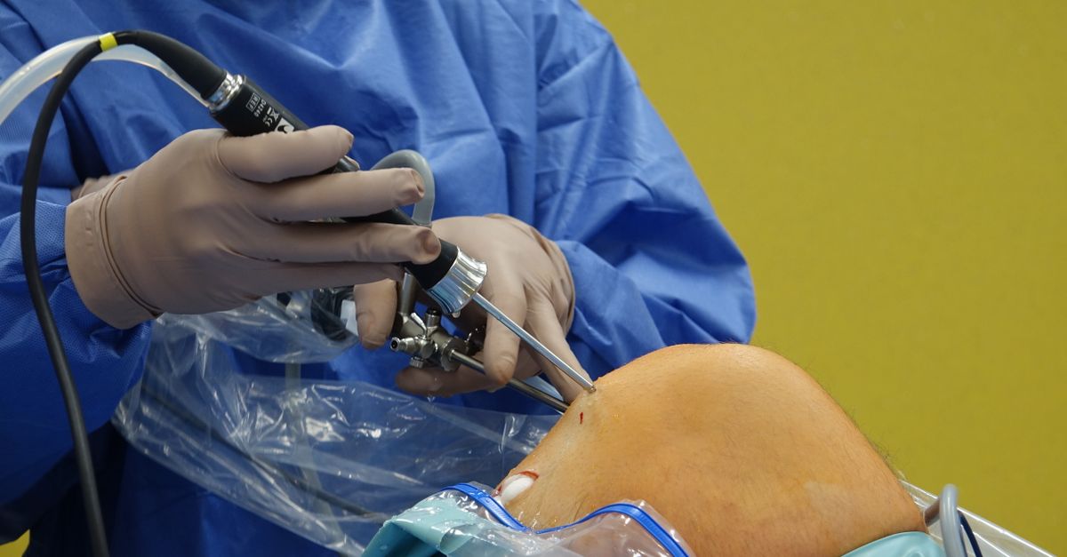 Medtronic Raises 2027 Forecasts Amid Strong Heart Device Demand