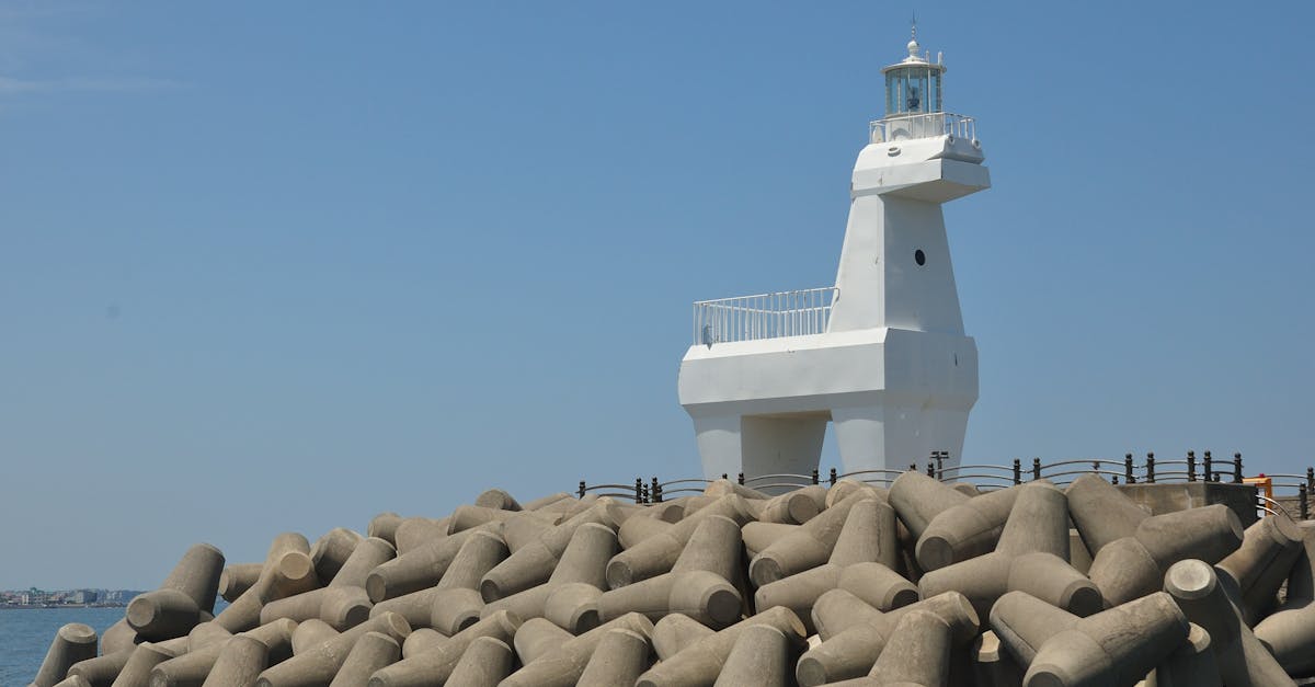 川普簽署撥款法案 14億美元助力台灣國防強化