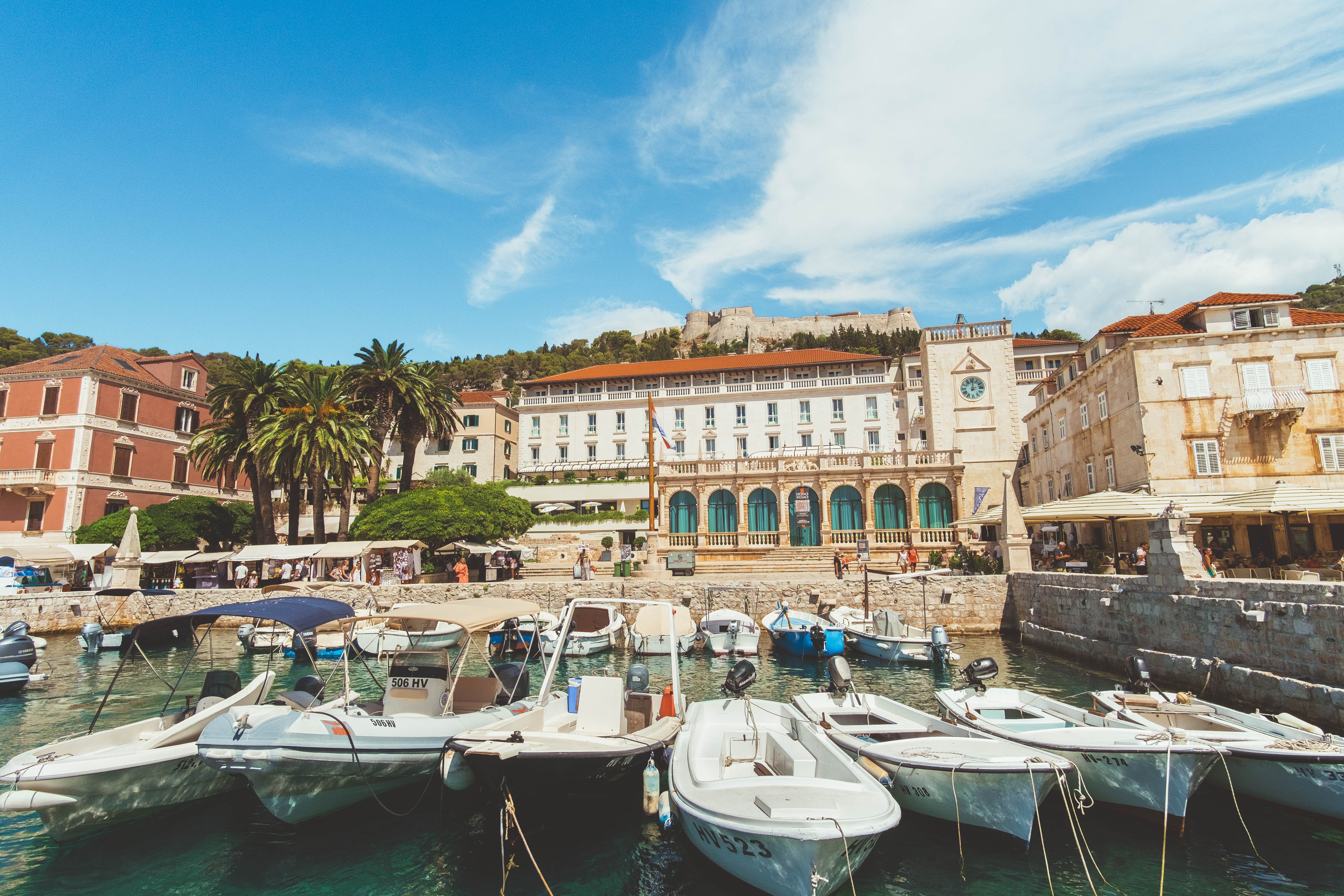 Hvar Adası Günübirlik