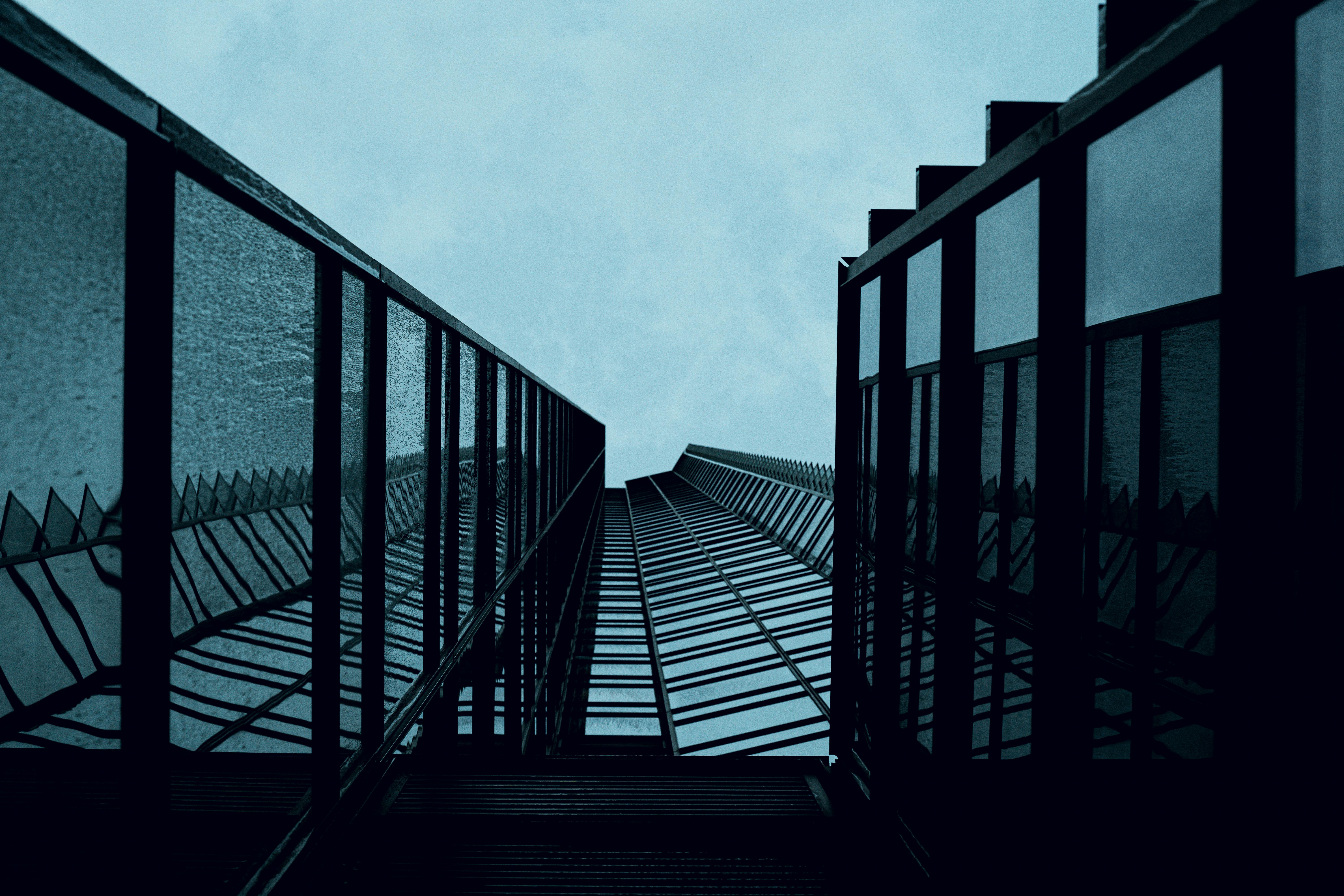 fitment architecture e‑commerce accuracy — Photo by Mike Norris on Pexels
