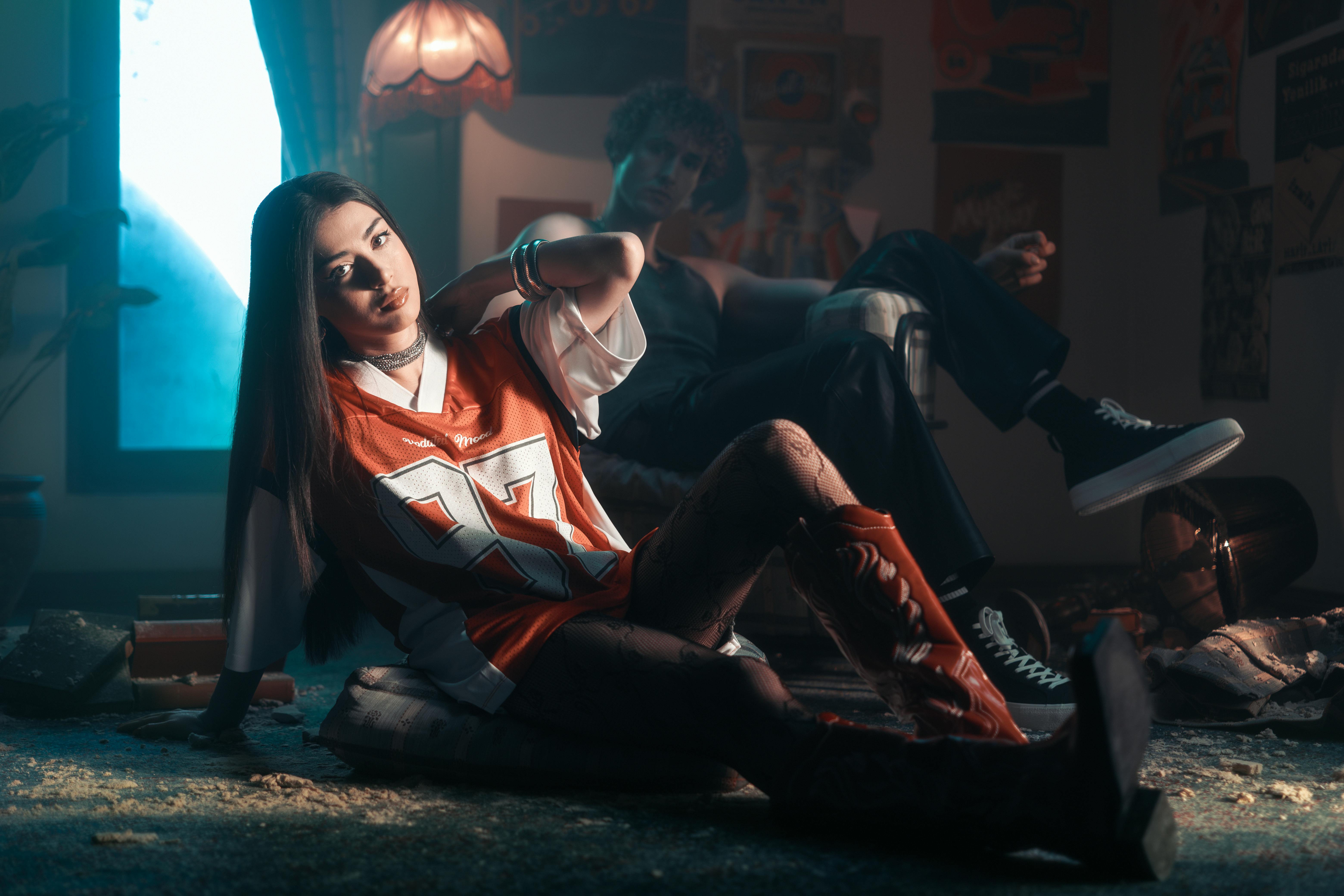 celebrity news, pop culture trends, entertainment industry, celebrity lifestyle, music awards, Celebrity & pop culture — Phot