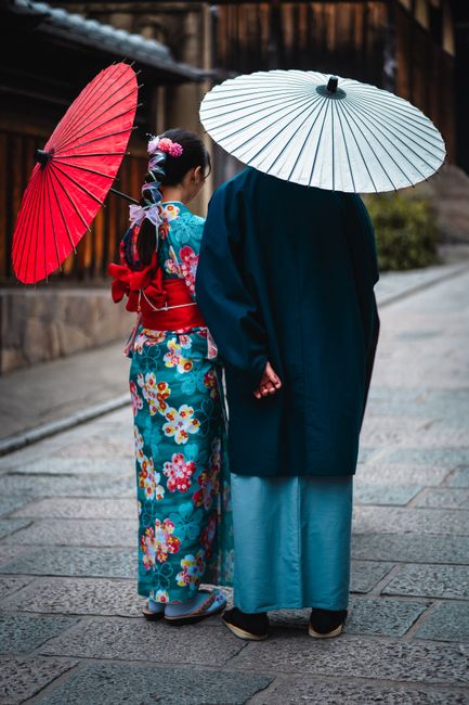 <b>Memilih Tempat Penyewaan Kimono: Tips dan Trik</b> <b>Memilih Tempat Penyewaan Kimono: Tips dan Trik</b>