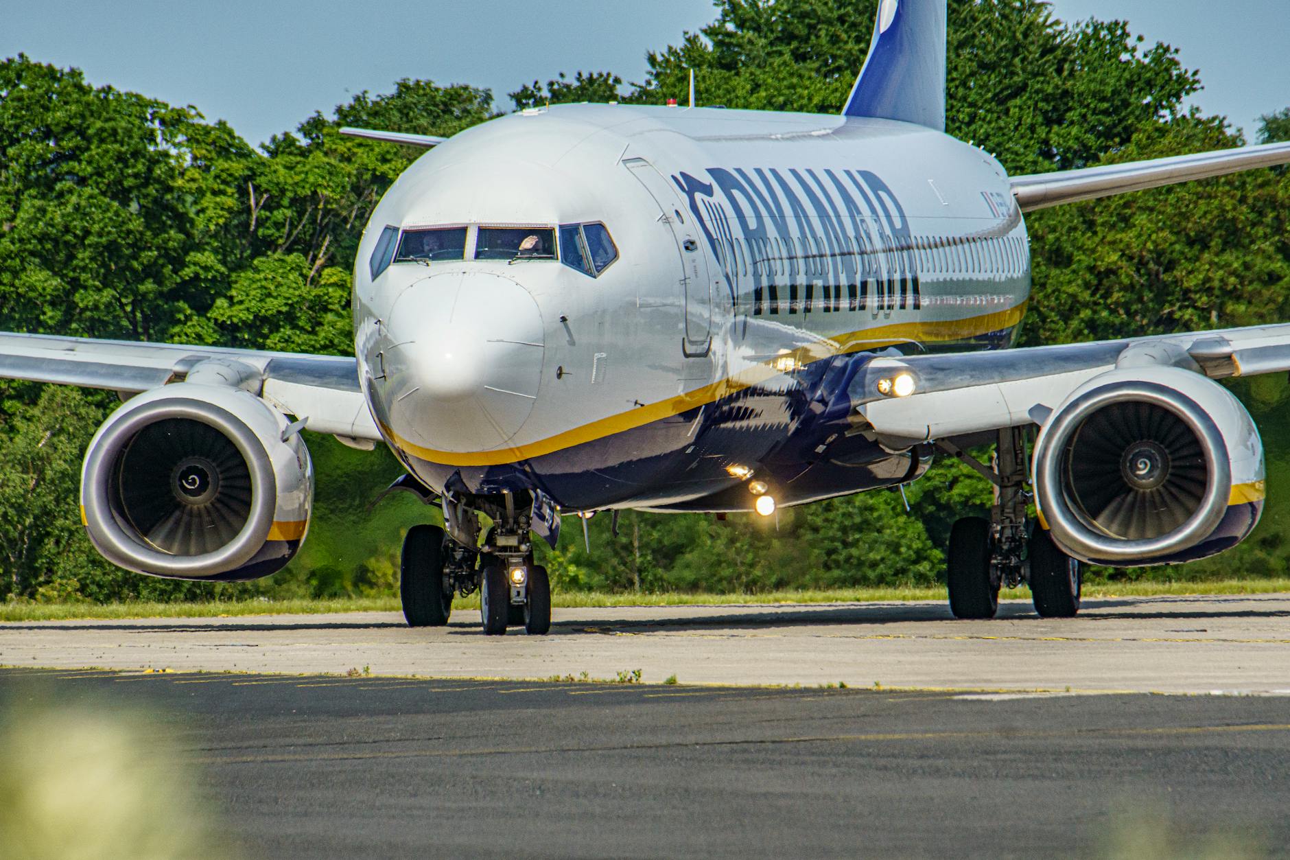 Airport transfers in South West England Airport transfers in South West England
