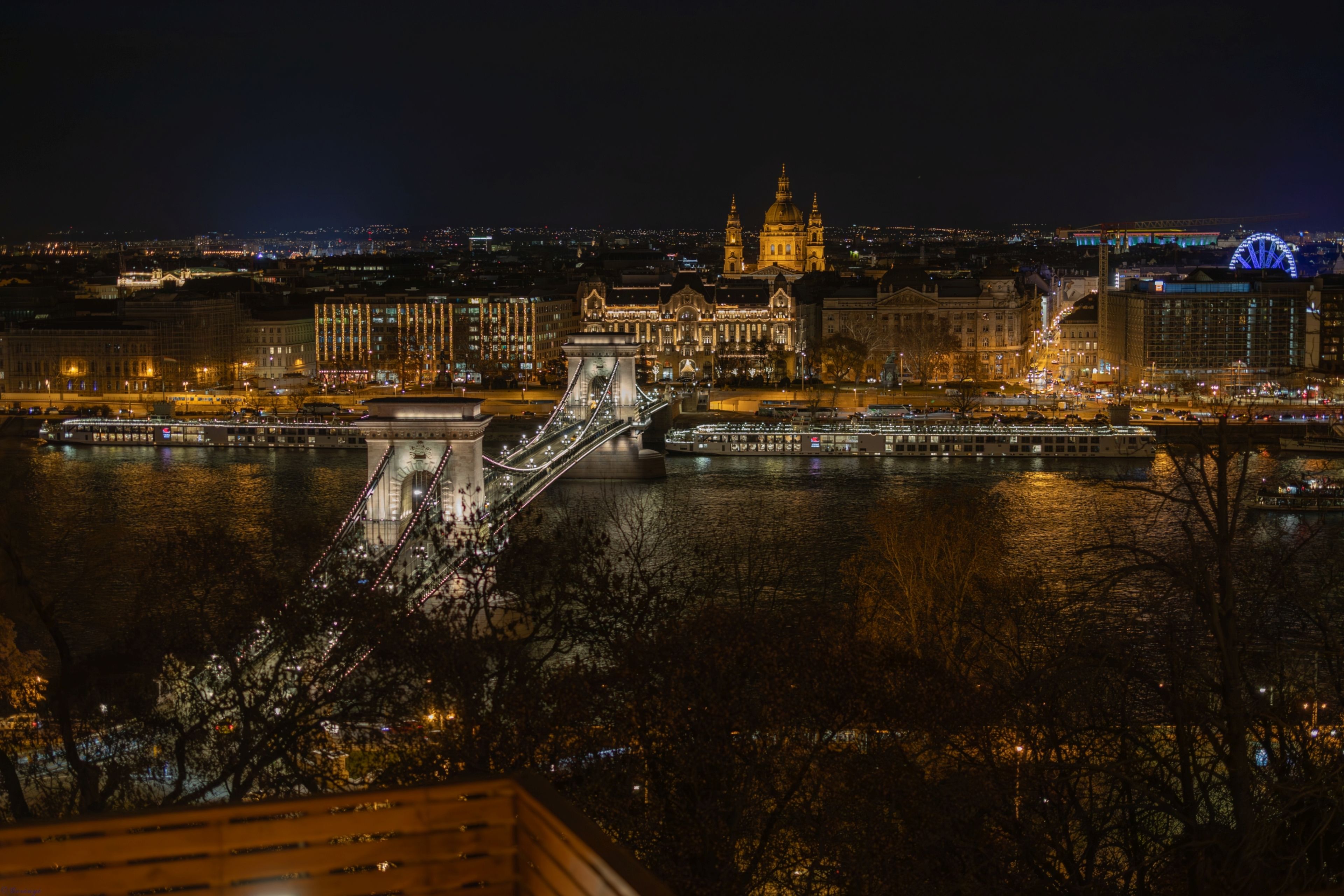 Spending Budapest in a day? Here's how to use 24 hours in Budapest well, from Buda Castle to the ruin bars of the Jewish Quarter.
