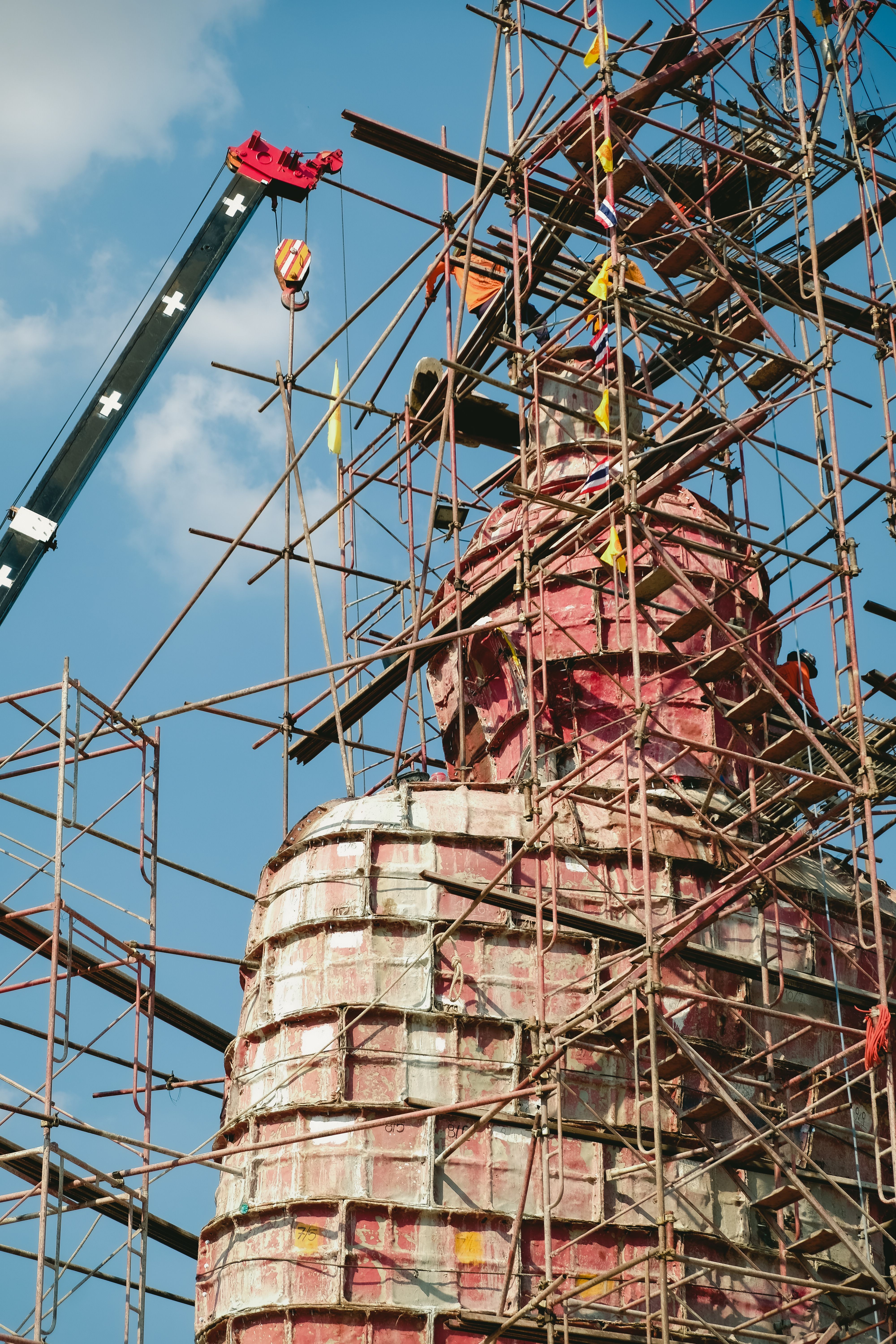 Jejak Sejarah: Renovasi dan Perkembangan Kuil