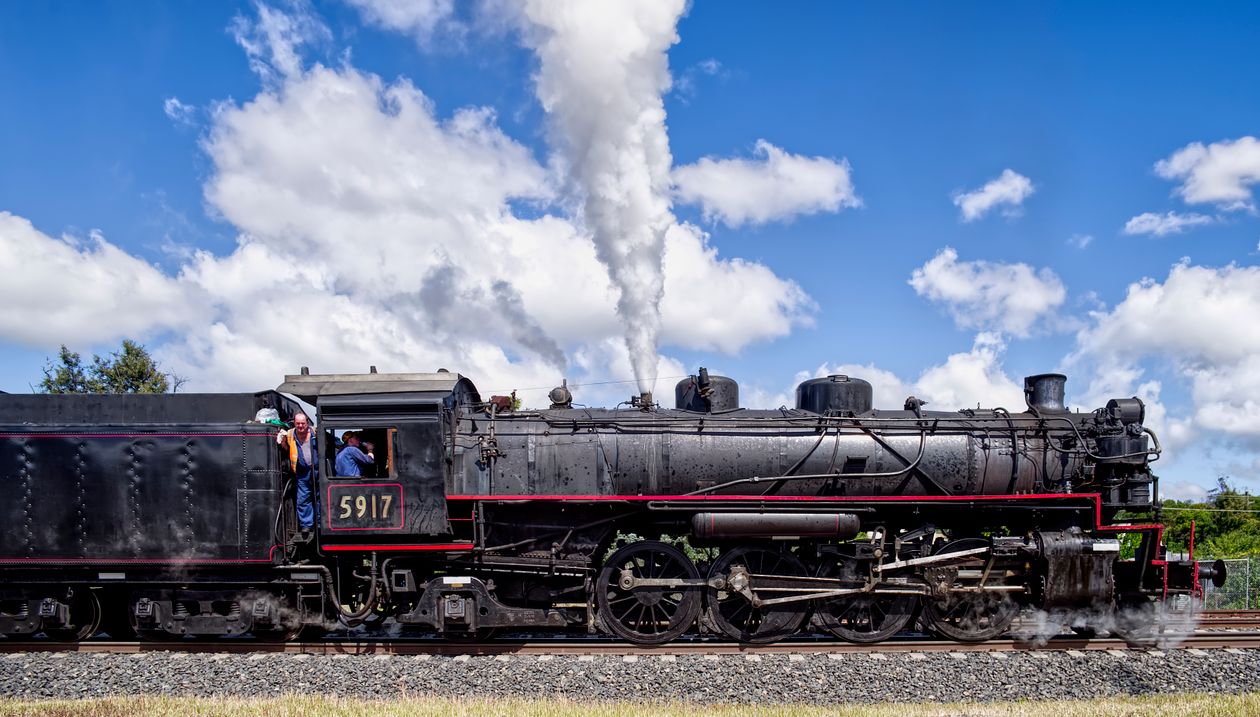 Engine 5917 Historic Steam Locomotive in Scenic Outdoors · Free Stock Photo