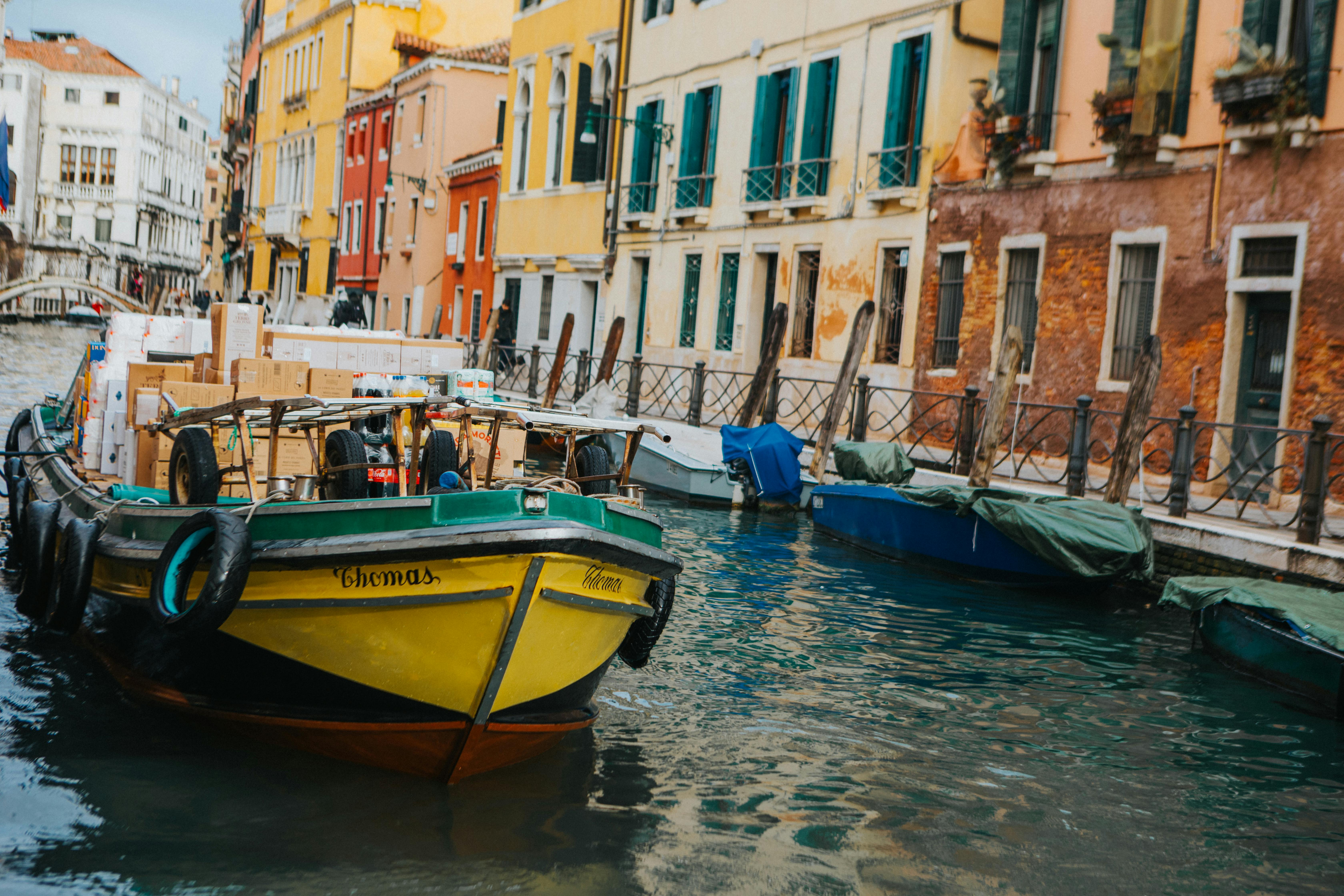 Hazardous goods shipping containers in logistics process