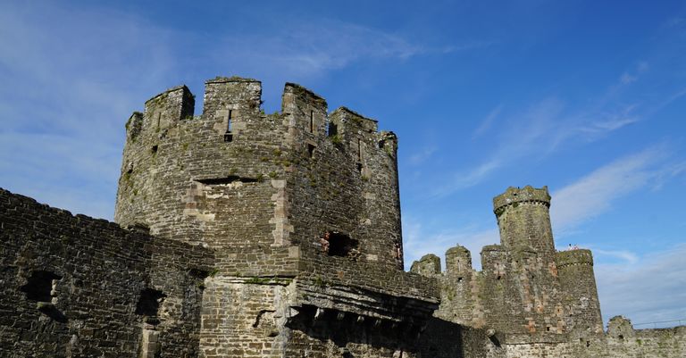 Gardaí investigate discovery of adult male body in Macroom town centre