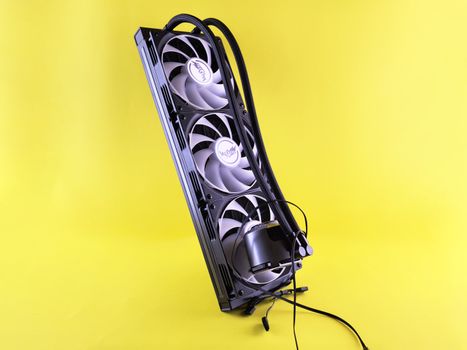 Fan Cougar CFD Series 120 mm LED: refrigeração eficiente para seu computador - imagem 1