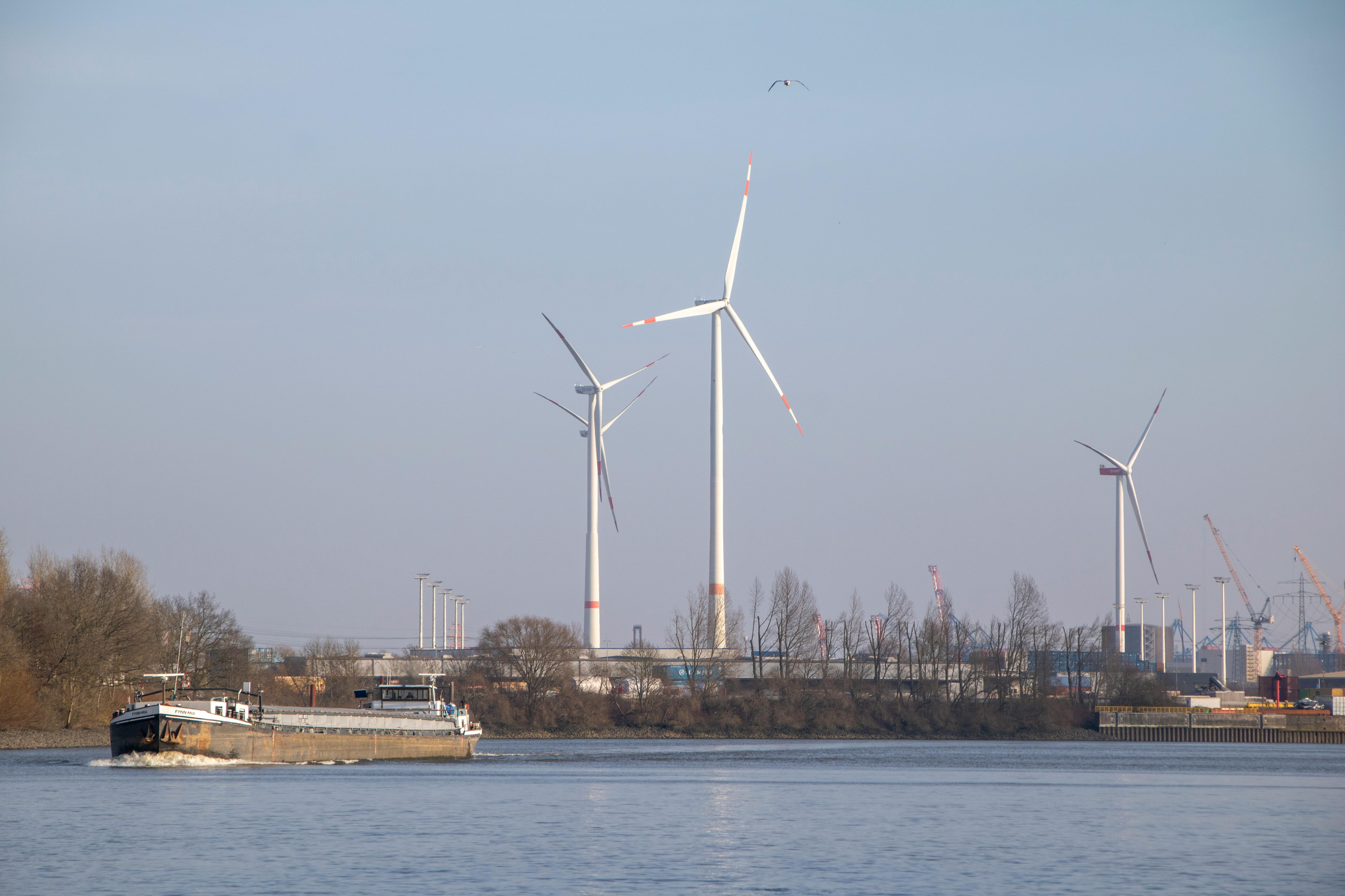Sustainable Sailing: How Green Energy is Transforming Ports
