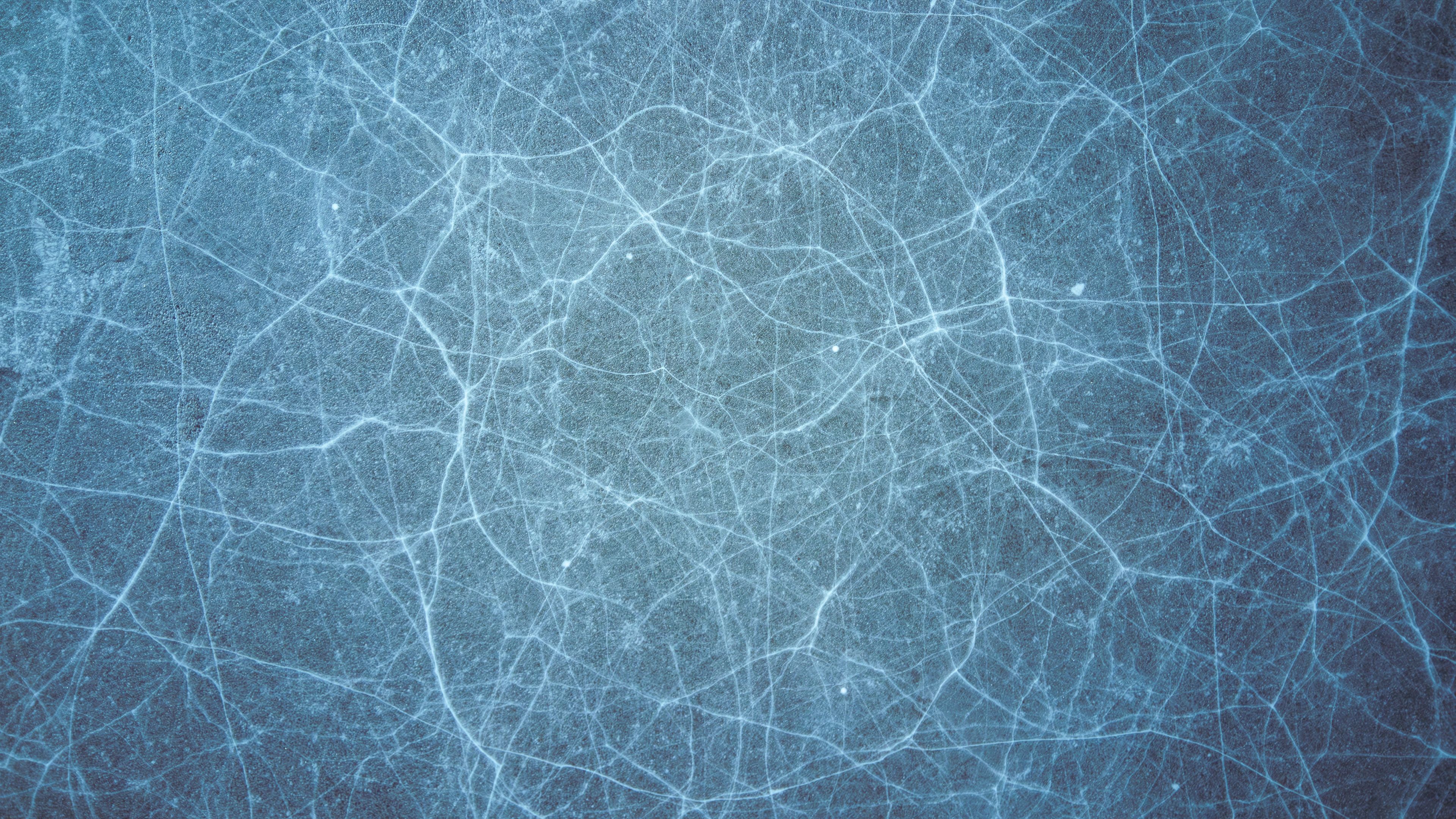 Abstract Winter Ice Patterns on Frozen Lake · Free Stock Photo
