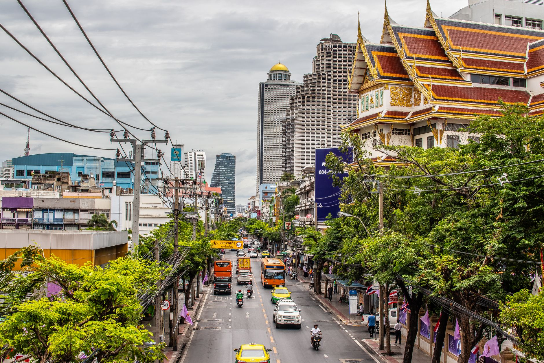 Non-stop return flights to Bangkok from Madrid from €579