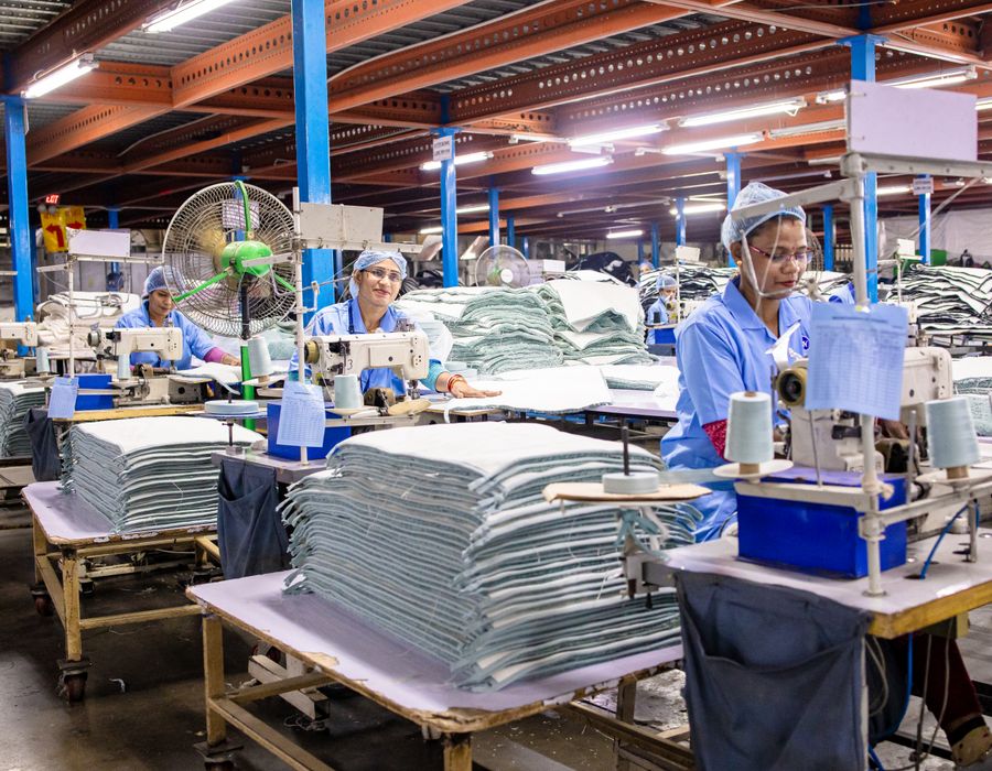 Packaging — Squad-packed orders