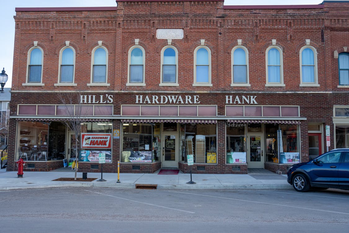 Historic Hill's Hardware Storefront in Wabasha · Free Stock Photo