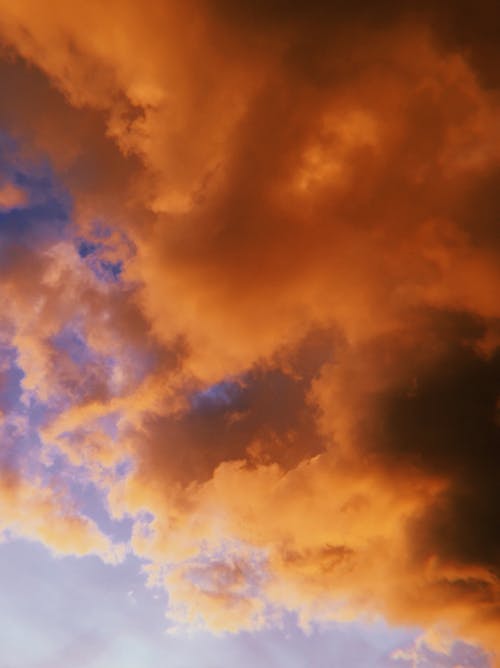 gratis Foto Van Wolken Tijdens Zonsopgang Stockfoto