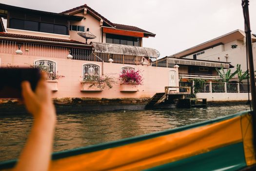 Klong canal longtail and floating market — Bangkok