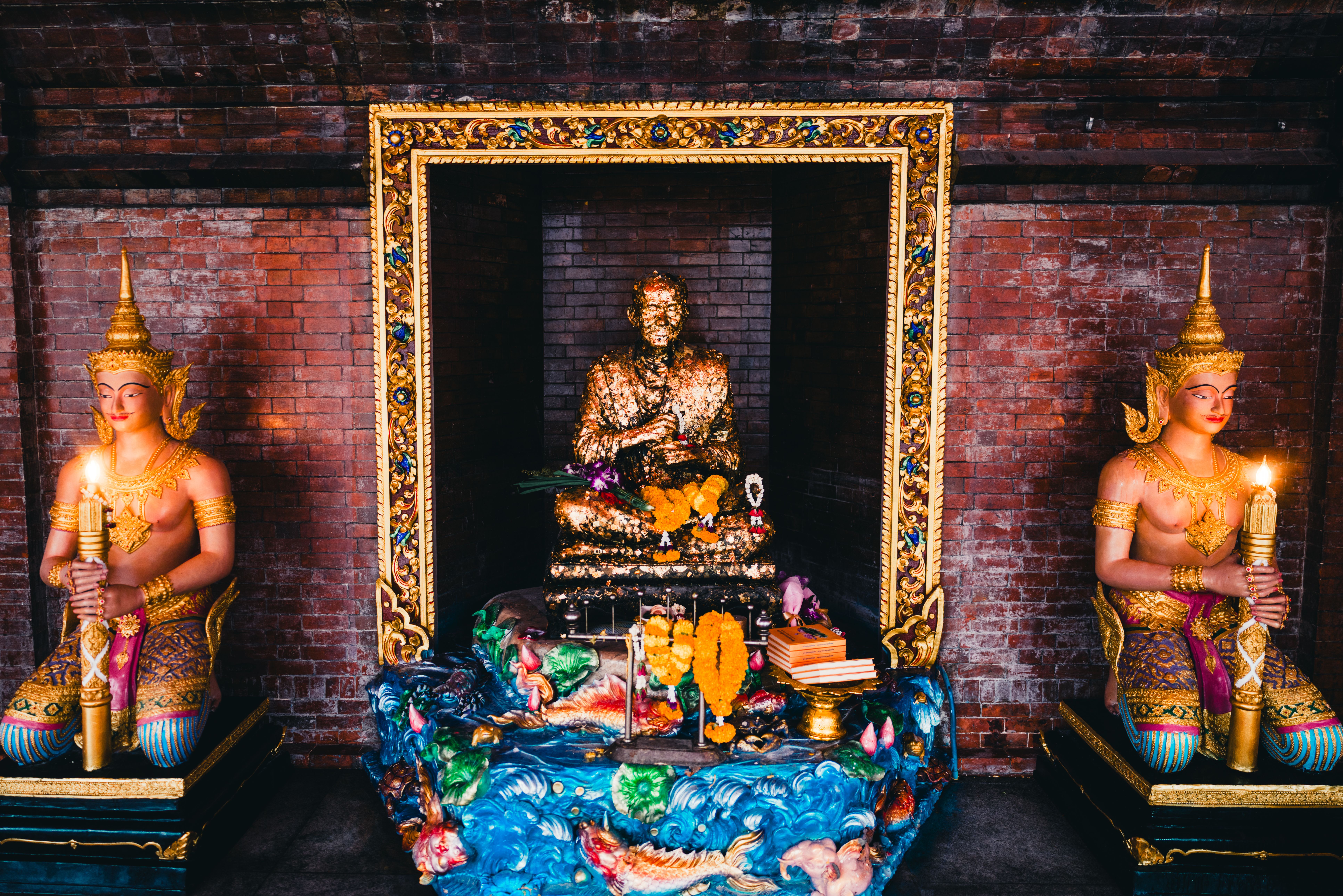 Exquisite Golden Buddha Statue in Bangkok Temple · Free Stock Photo