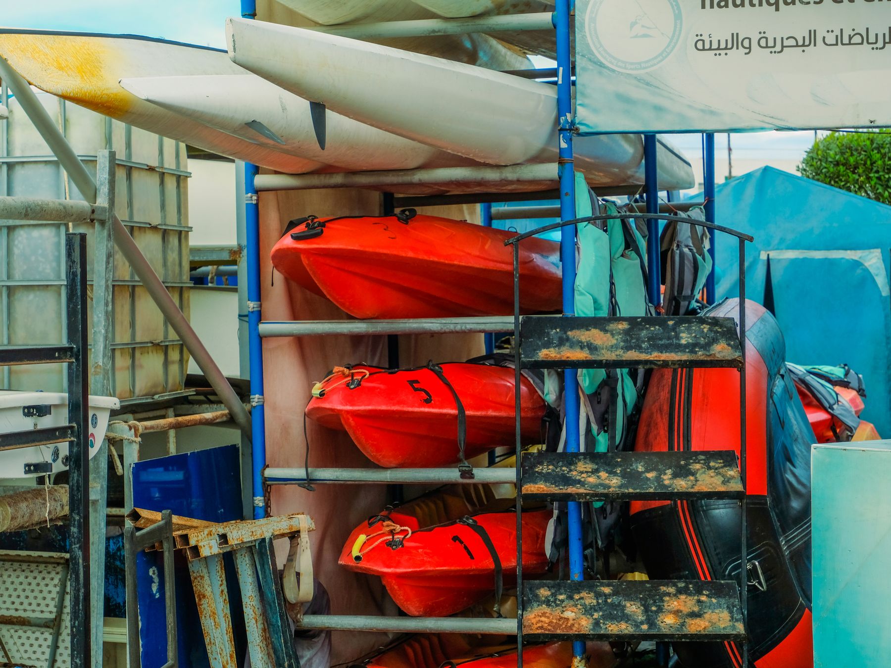 Swimbridge — belongings being loaded for transport to storage