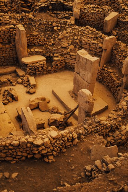 <b>Göbekli Tepe dan Revolusi Neolitikum</b> <b>Göbekli Tepe dan Revolusi Neolitikum</b>