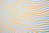 波浪线色彩缤纷，创造出抽象而充满活力的背景图案