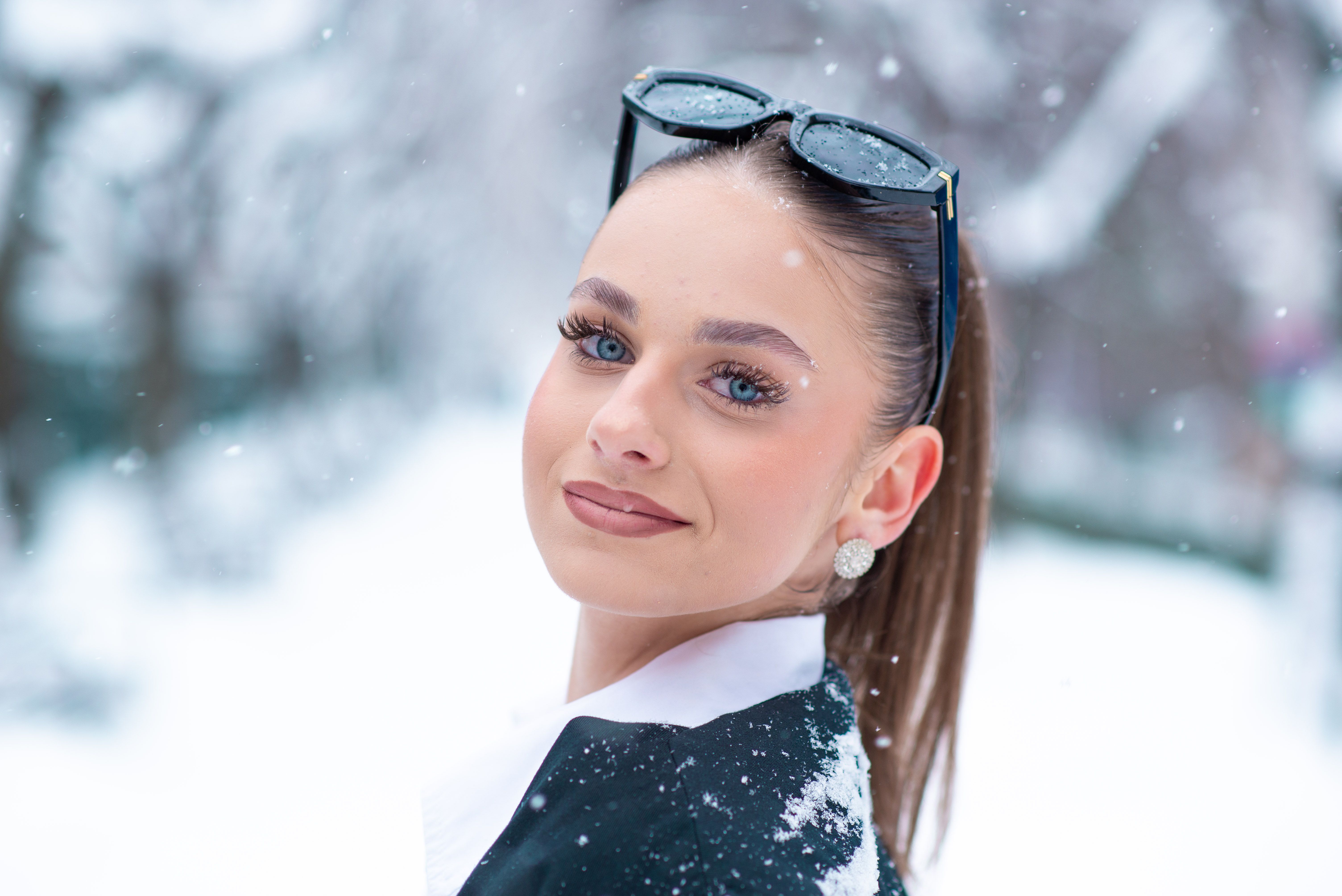 Top bijuterii elegante pentru ținutele de iarnă în România