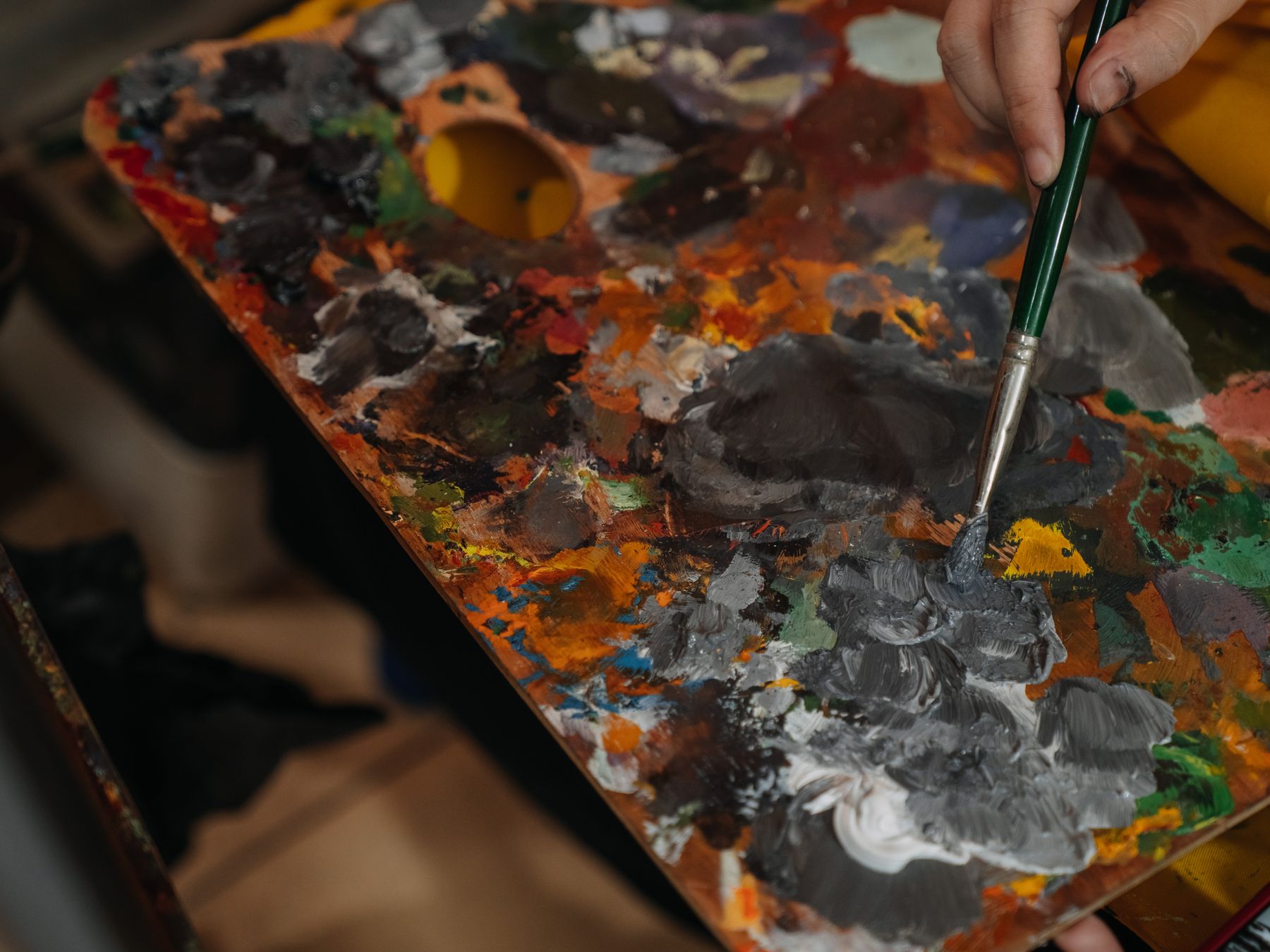Plastering and Skimming in Lambeth — a freshly painted, spotless finish