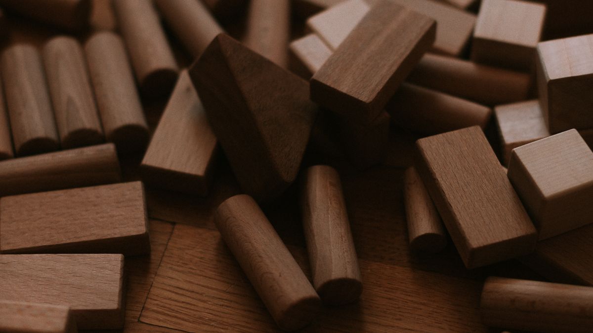 Les jouets éducatifs en bois incontournables pour 2026