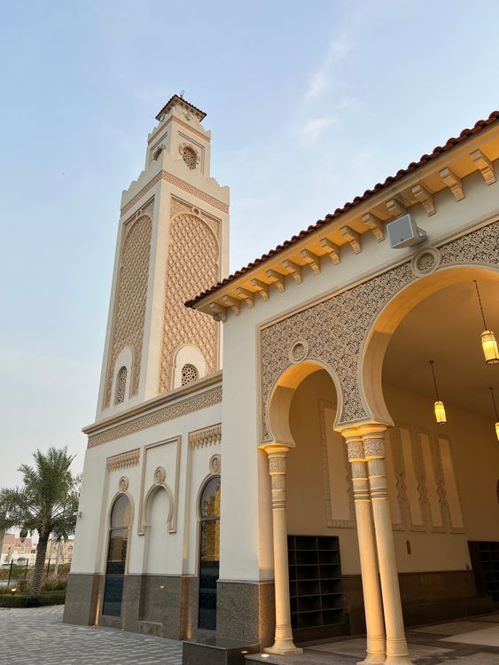 Mosque Examples Exteriot Elegant Middle Eastern Mosque Exterior at Sunset · Free Stock Photo