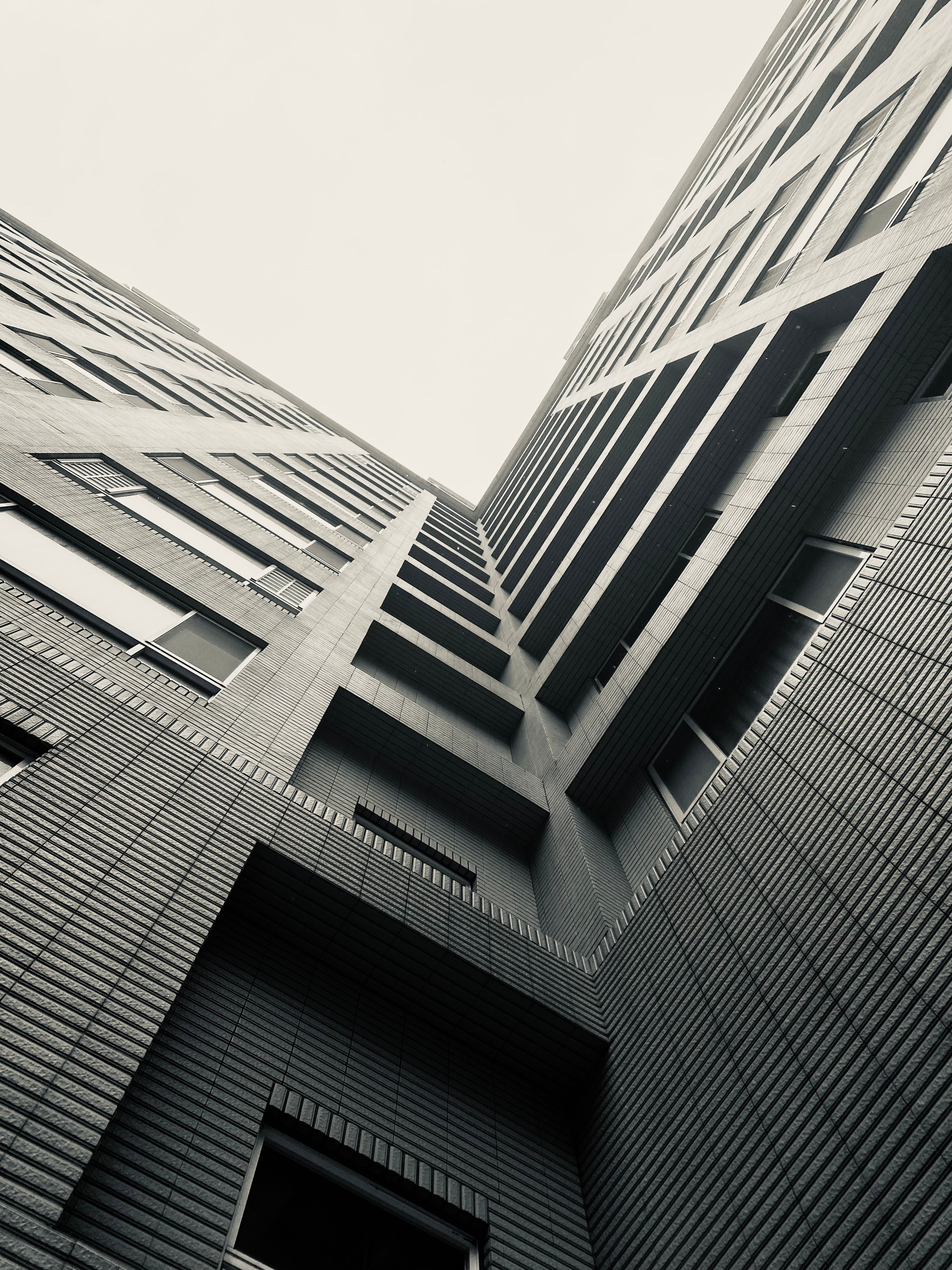 Upward View of Modern Architectural Structure · Free Stock Photo
