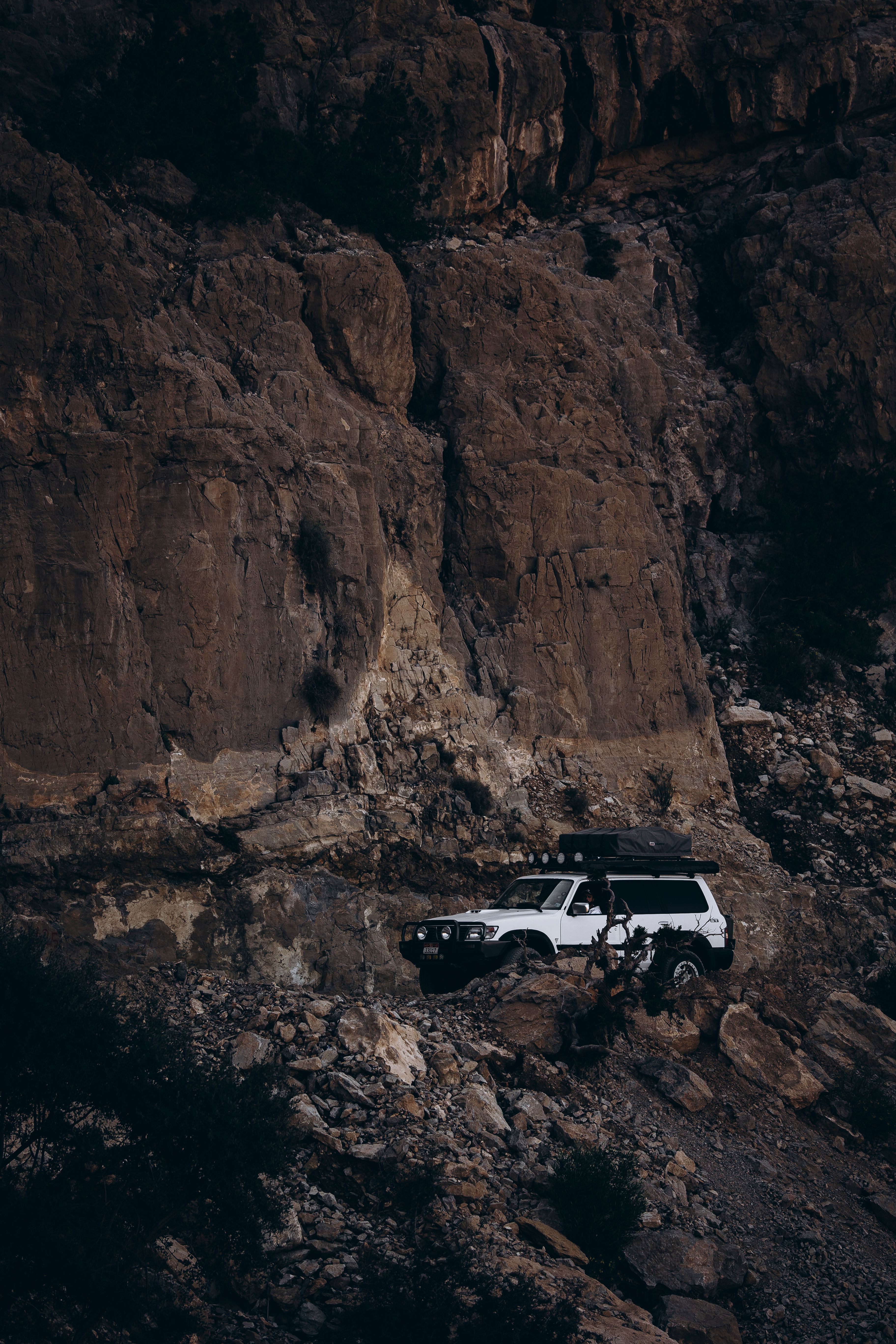 VIDEO: Duel între greii off-roadului! Toyota 4Runner vs Ford Bronco vs Jeep Wrangler