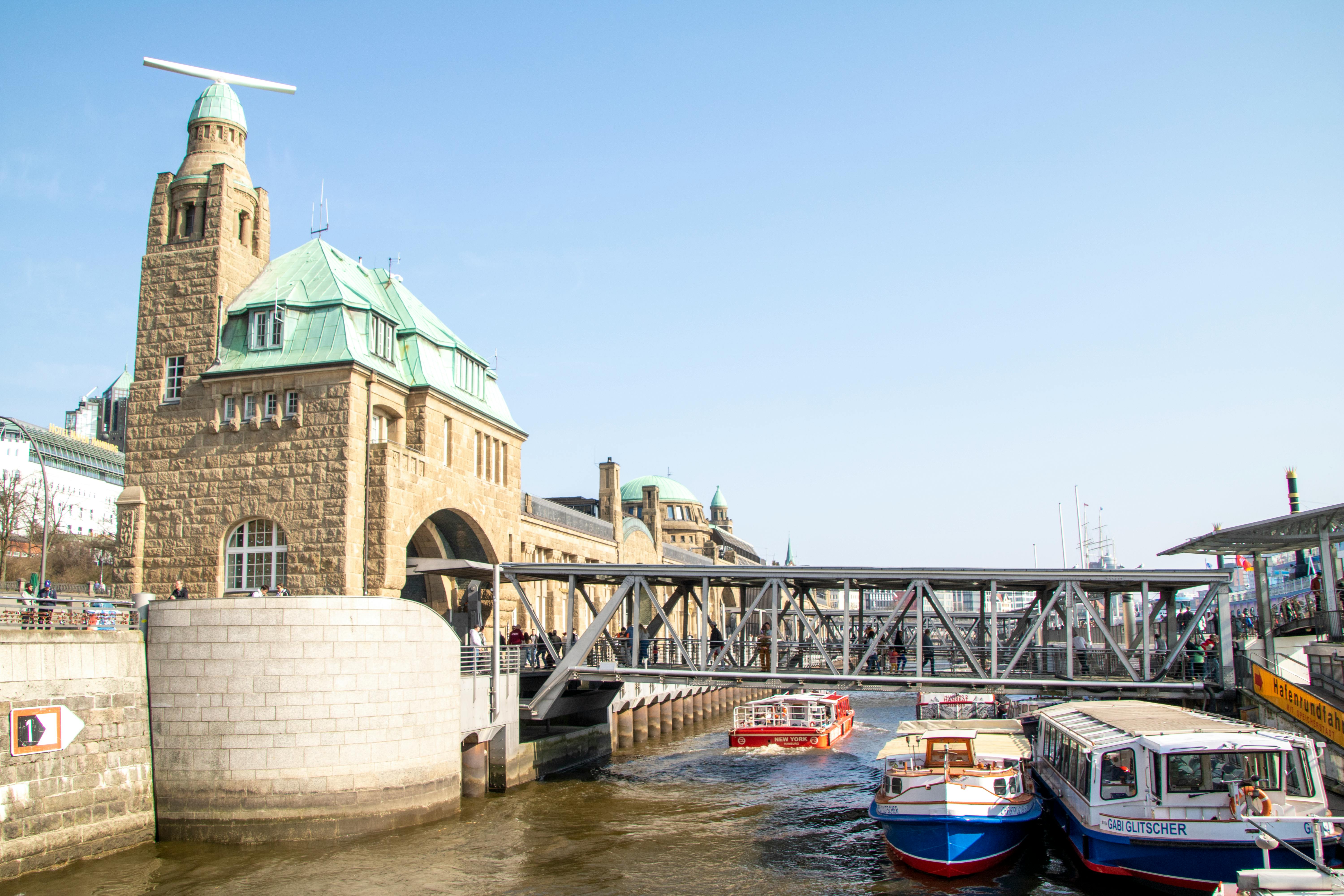 Landungsbrücken - Hamburg attraction