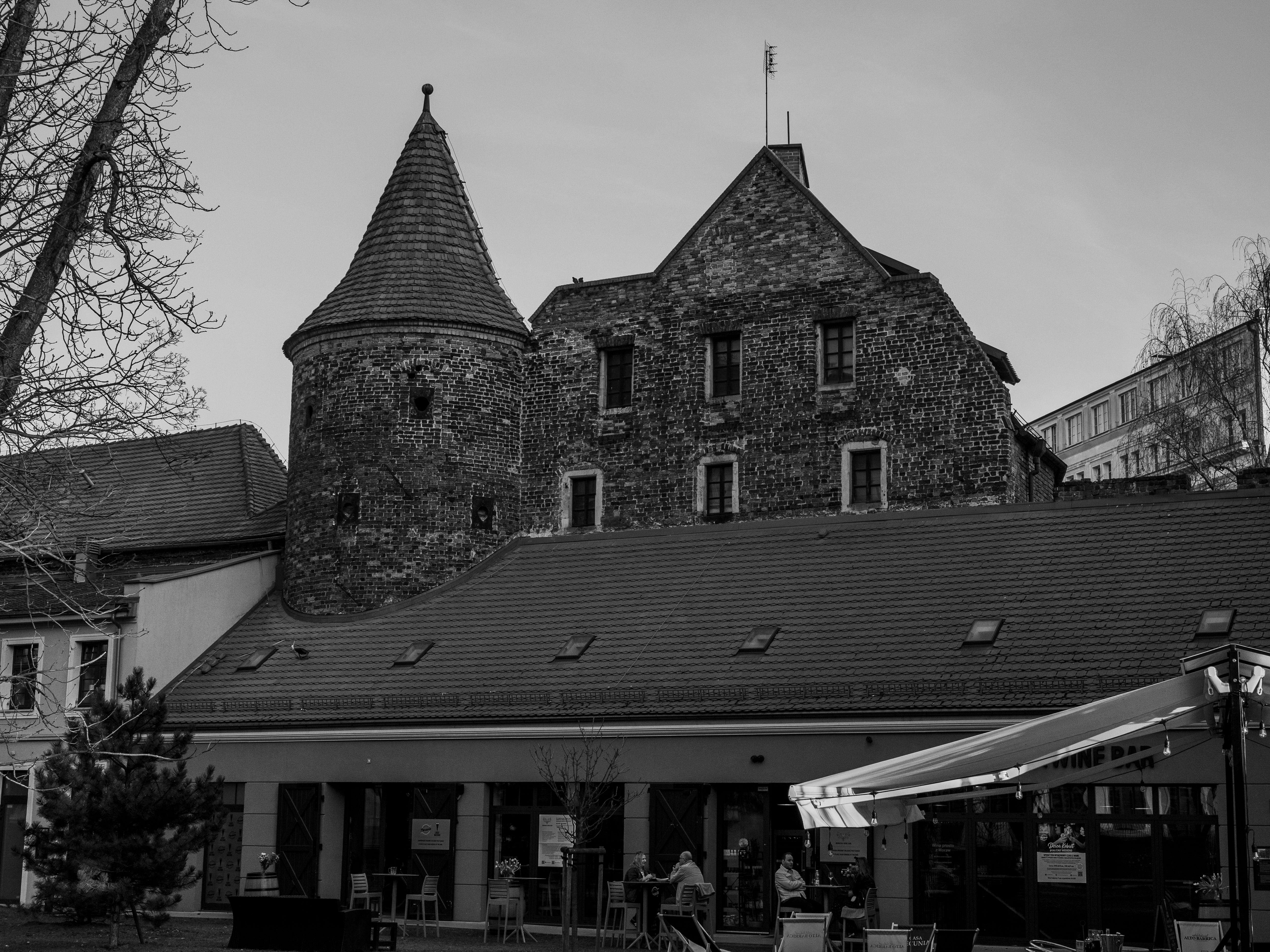Conical Tower Photos, Download The BEST Free Conical Tower Stock Photos ...