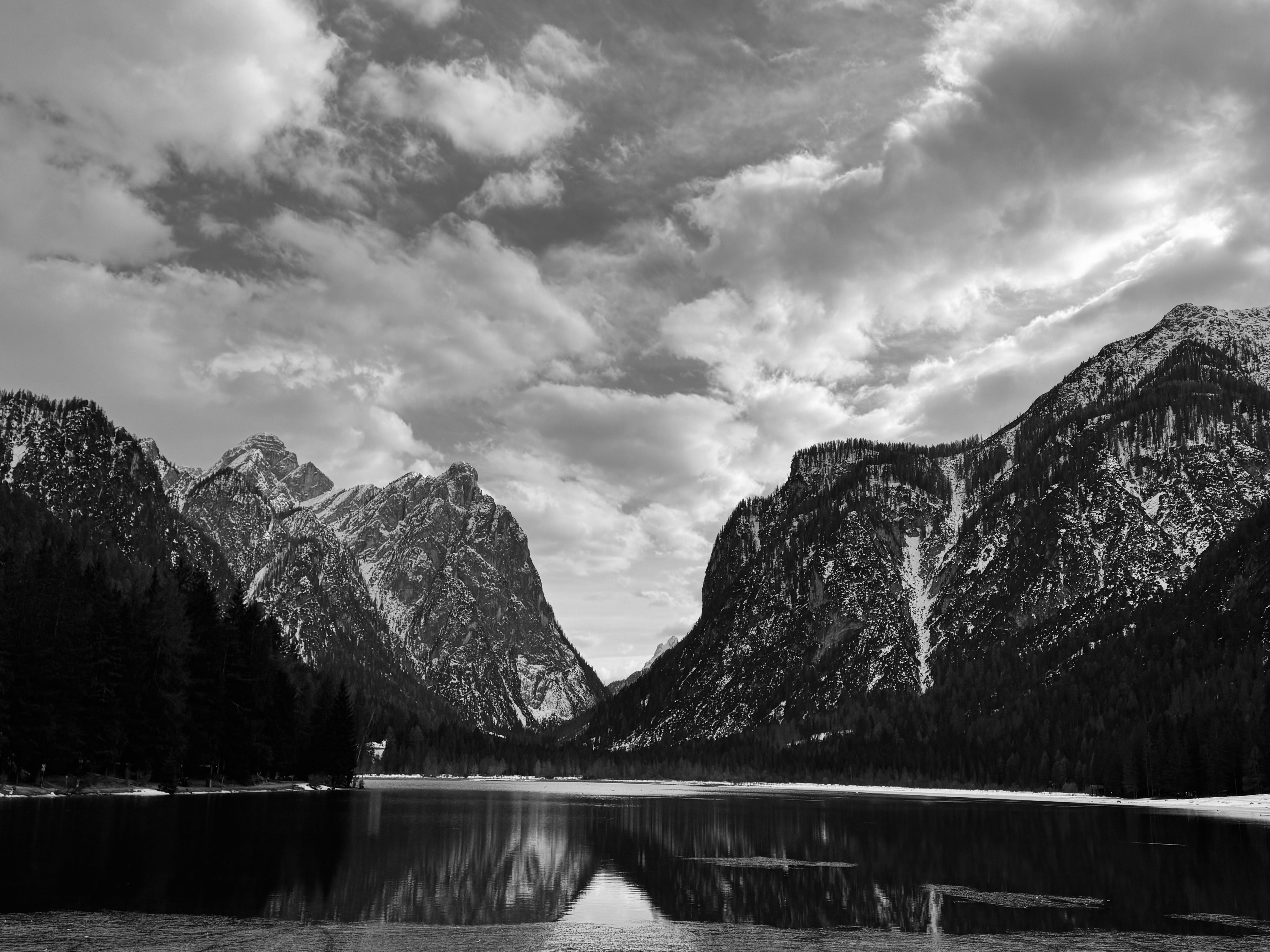 Dramatic Black and White Mountain Landscape · Free Stock Photo