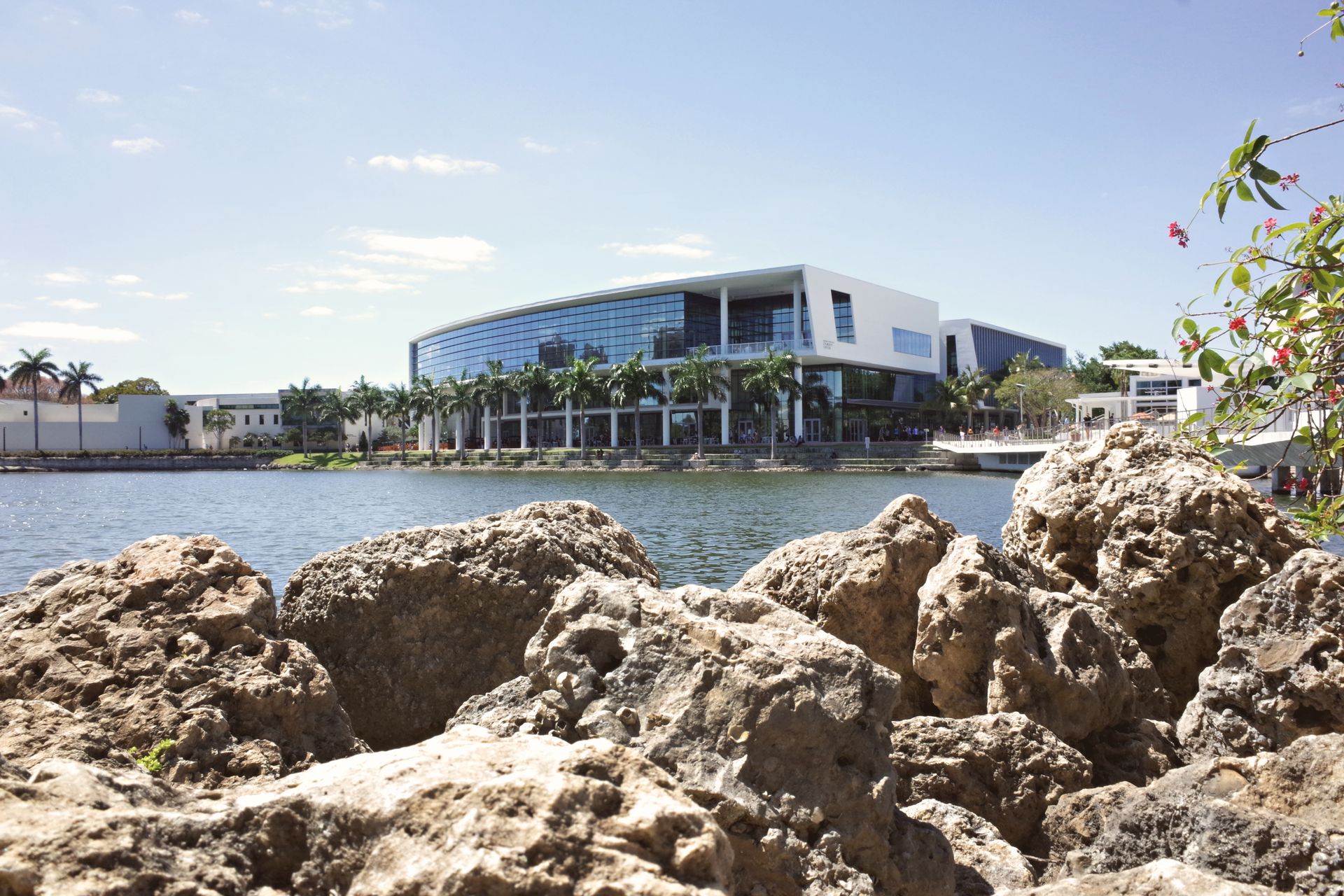 Hotels closest to Hard Rock Stadium for the Miami Open