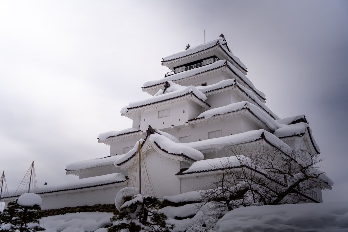 Tsurugajo Castle in Aizuwakamatsu covered in winter snow — Fukushima Prefecture