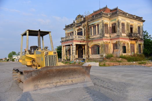 Picture shows the demolition of an illegal colony in Rewa, a significant action taken by the local MP.  Rewa demolition news.