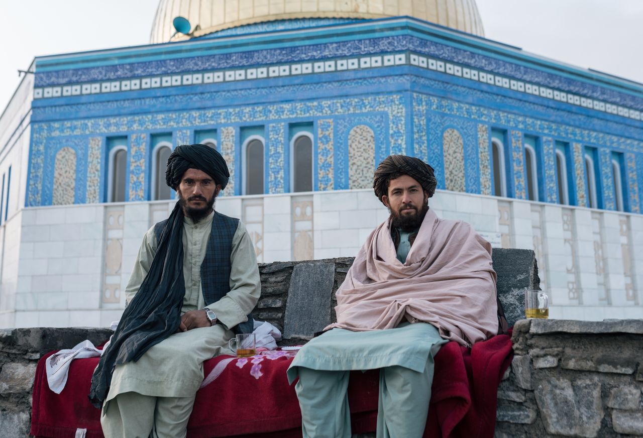 Cinq ans après le retour des Taliban, les exilés afghans en France confrontés à un parcours brisé