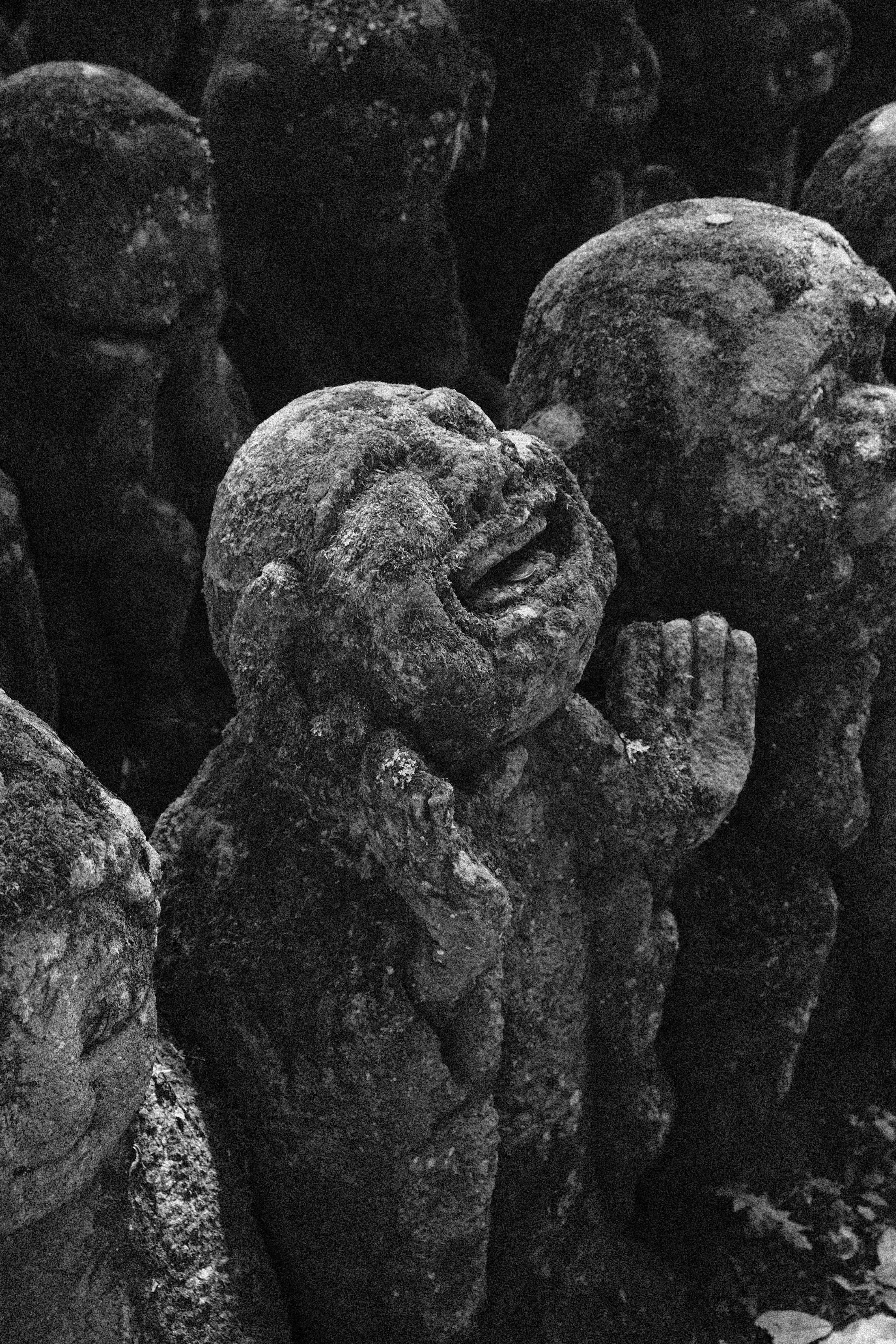 Ancient Stone Statues in Black and White · Free Stock Photo