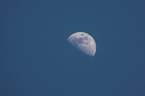Who Says the Moon’s Just for Night? Spot It Early This Evening