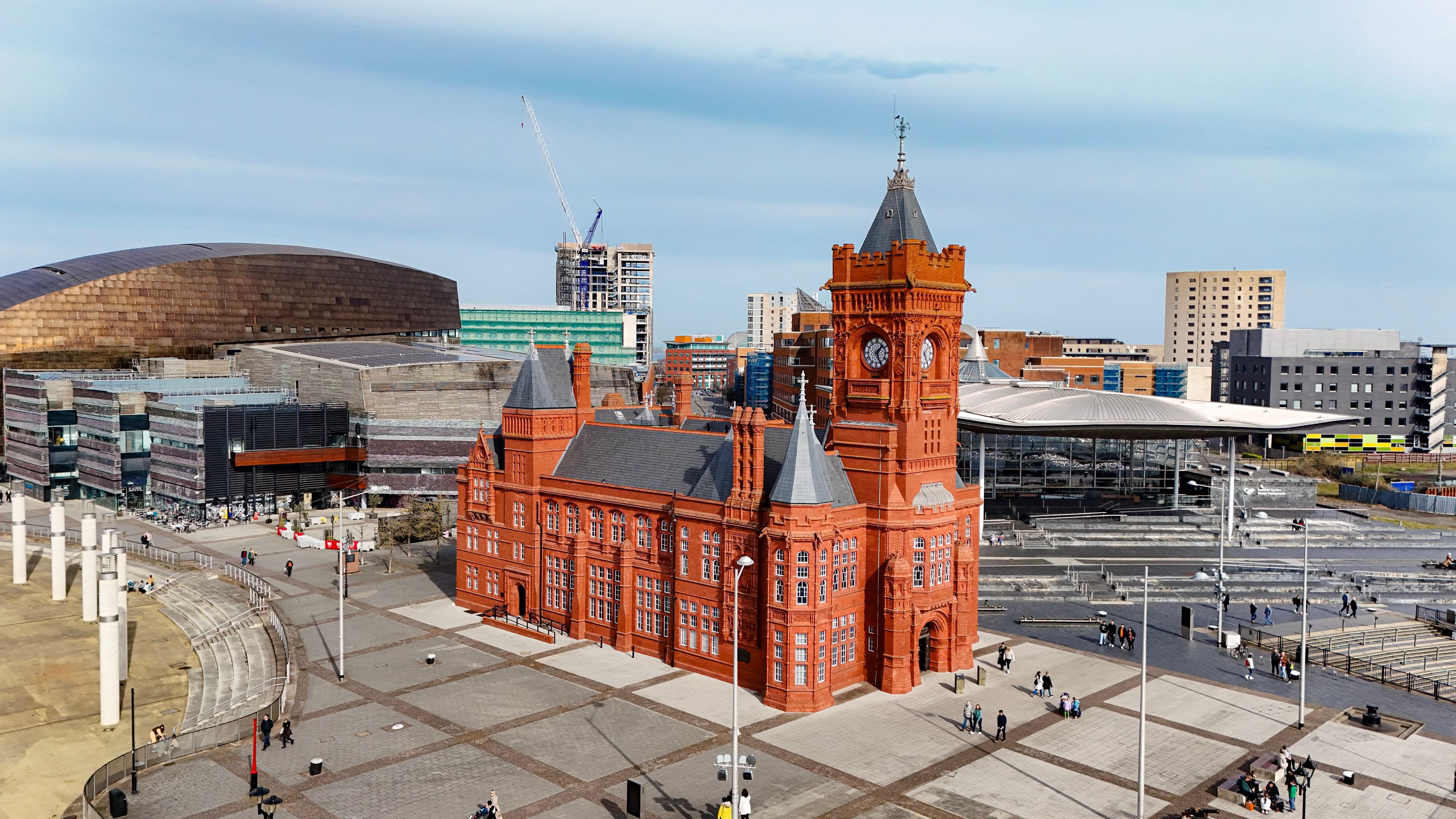 Chauffeur Hire in Cardiff — luxury chauffeur travel