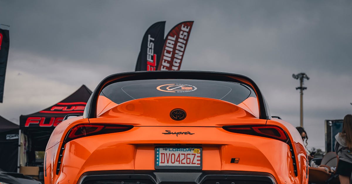 Профессиональные студийные фотографии автомобилей