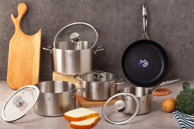 10-Piece Stainless Steel Cookware Set