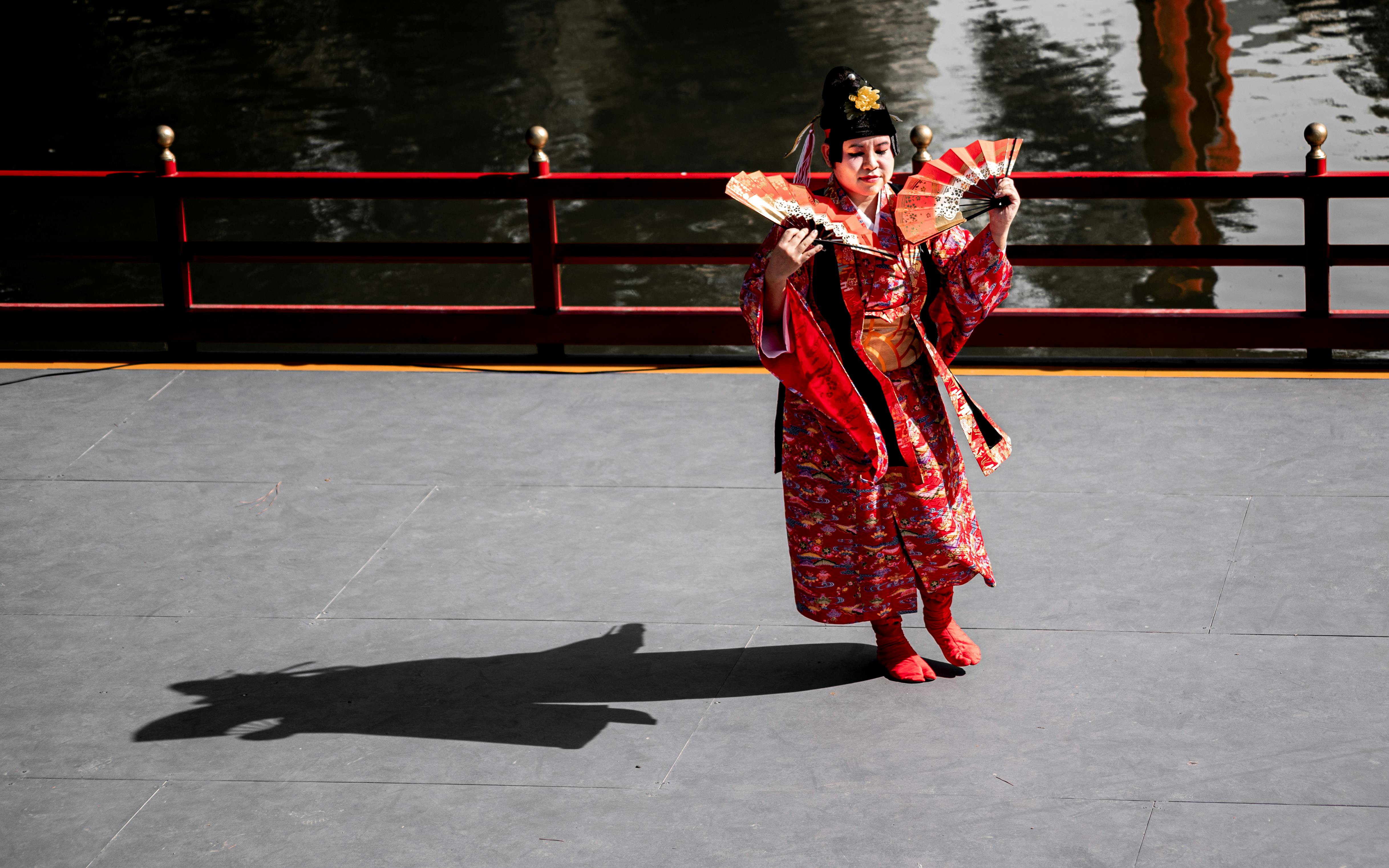 Classic Japanese armor resembles gear from Korean kingdom — Photo by Alex Dos Santos on Pexels