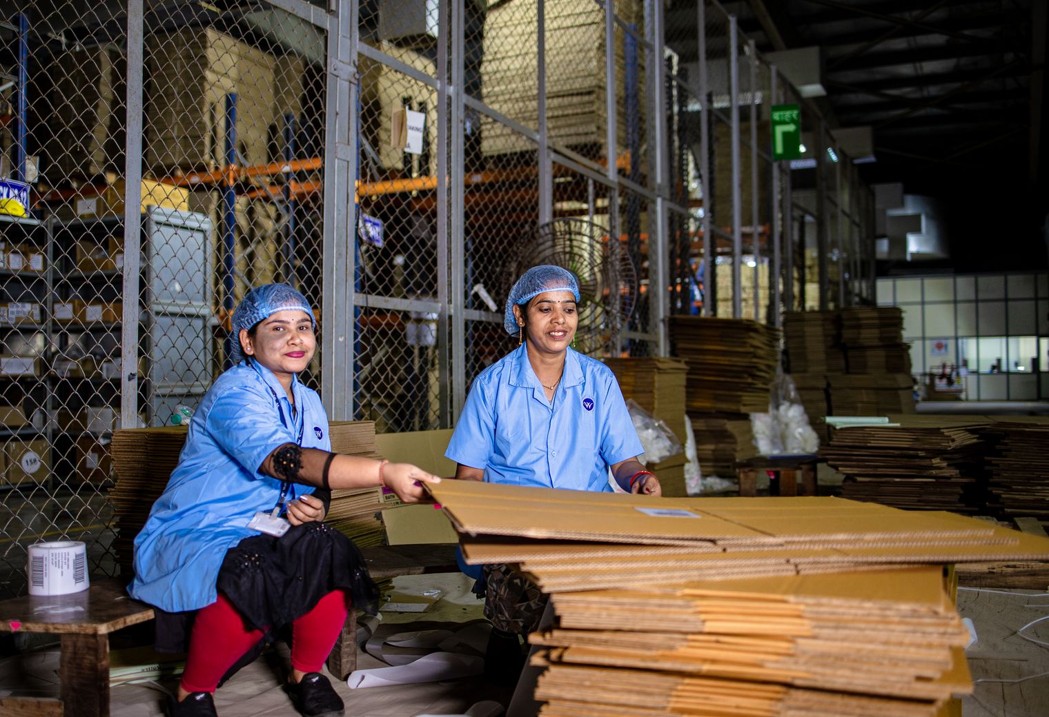 Kirkwall — professional packers wrapping and boxing belongings