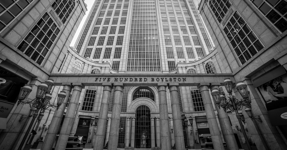 Black and white view of the iconic Five Hundred Boylston building in Boston, Massachusetts.