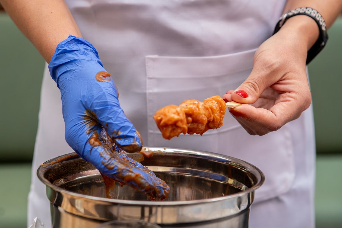 Marinade pour brochettes de poulet : 8 recettes - Marinade citron, ail et herbes de Provence