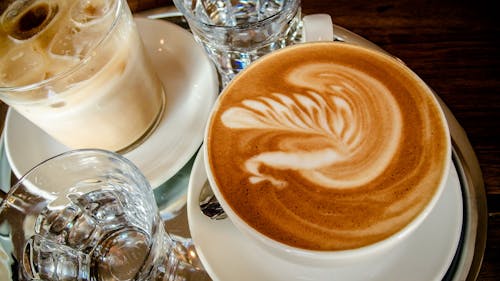 Kostnadsfri bild av bistro, cappuccino, glas